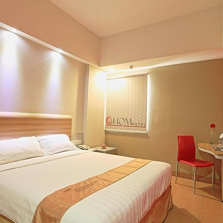 Metland Hotel Bekasi Exterior foto