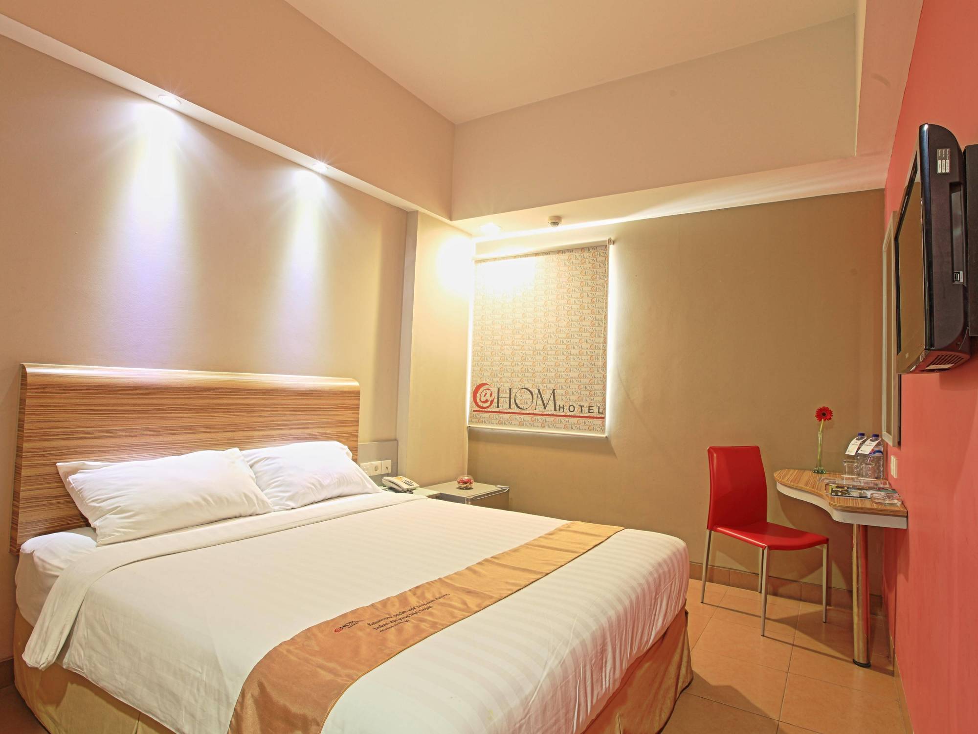 Metland Hotel Bekasi Exterior foto